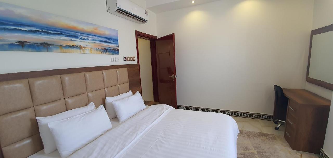 Al Deafah Hotel Apartment الضيافة للشقق الفندقية Al Buraimi Esterno foto