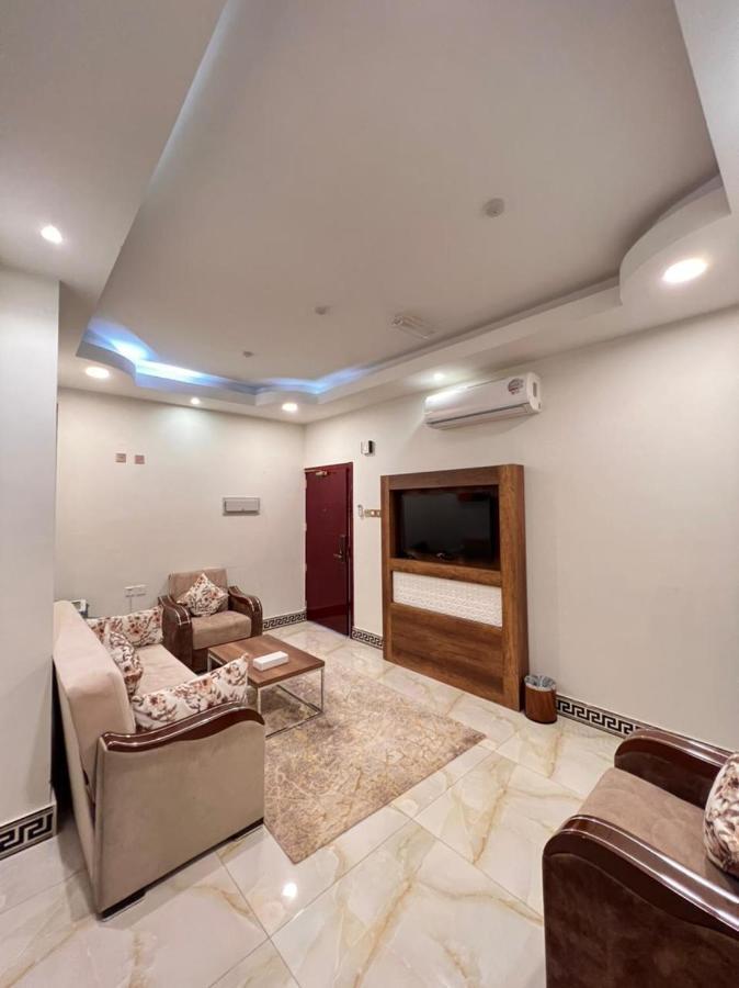 Al Deafah Hotel Apartment الضيافة للشقق الفندقية Al Buraimi Esterno foto
