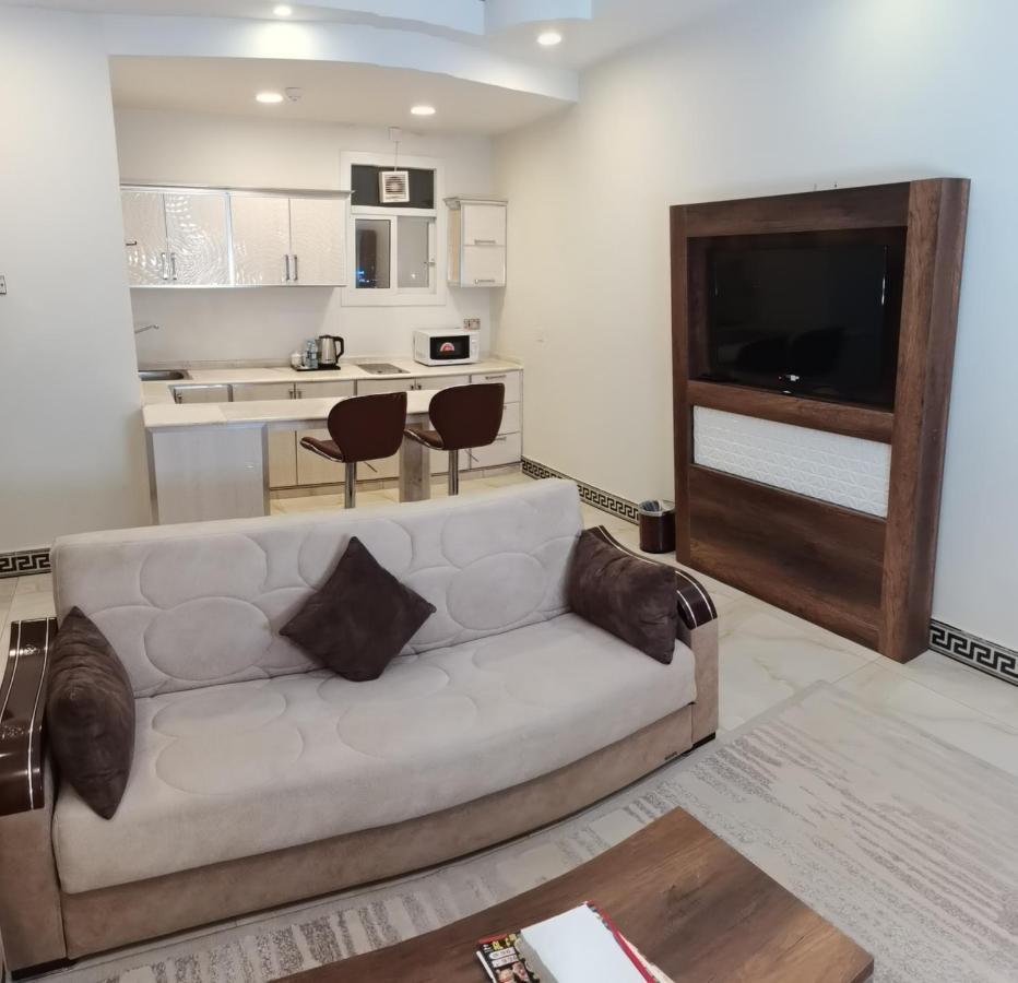 Al Deafah Hotel Apartment الضيافة للشقق الفندقية Al Buraimi Esterno foto