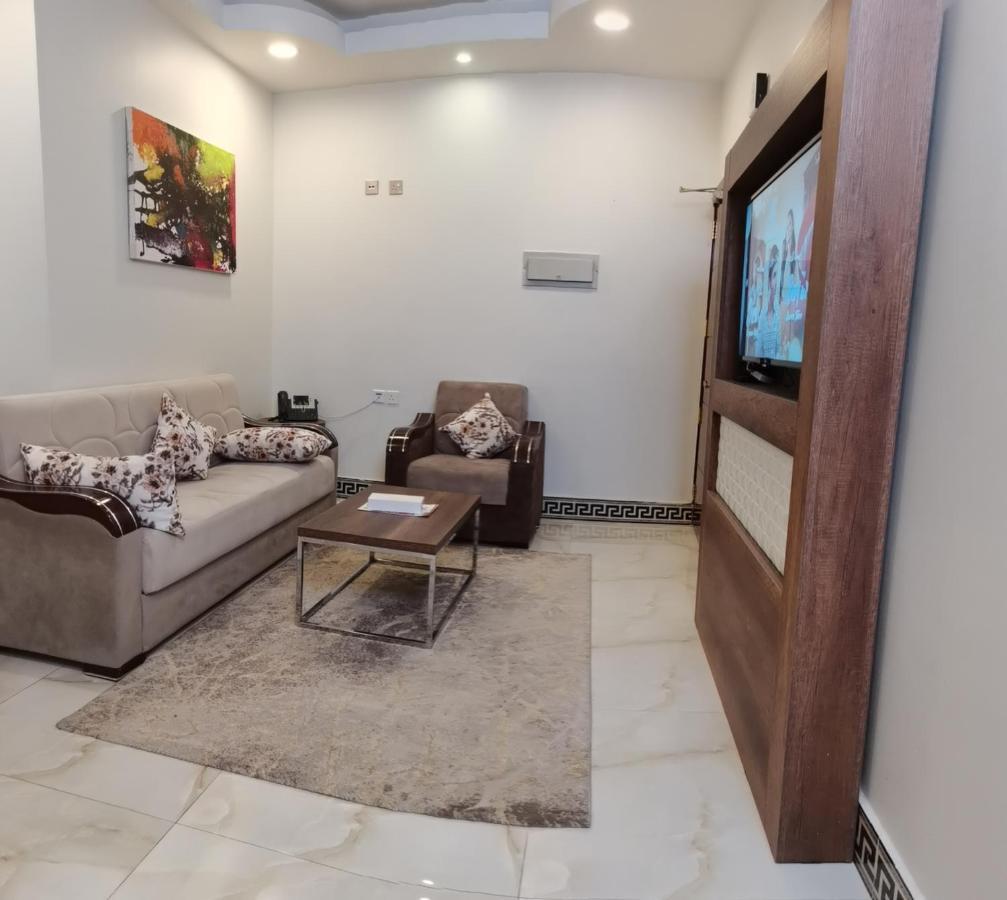 Al Deafah Hotel Apartment الضيافة للشقق الفندقية Al Buraimi Esterno foto